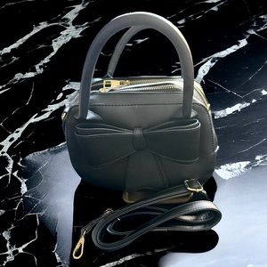 USED ONCE -Women’s Black Leather Handbag -Satchel/Shoulder/Crossbody -Bow Detail